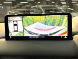 【360&deg;ビューモニター】専用のカメラにより、上から見下ろしたような視点で360度クルマの周囲を確認することができます☆死角部分も確認しやすく、狭い場所での切り返しや駐車もスムーズに行えます。