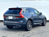北欧流のラグジュアリーを体現したXC60。伝統的なスカンジナビアン・デザインを継承しながら、躍動感にあふれ優雅な雰囲気を身にまとう、新しい潮流を具現化したスタイリングです。