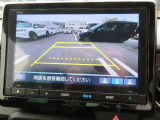 車庫入れ・駐車を安心サポート!バックカメラ装備です。