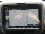 純正ギャザーズメモリーナビ装着車!ナビ起動までの時間と、地図検索する速度が最大の魅力で、初めての道でも安心・快適なドライブをサポートします!