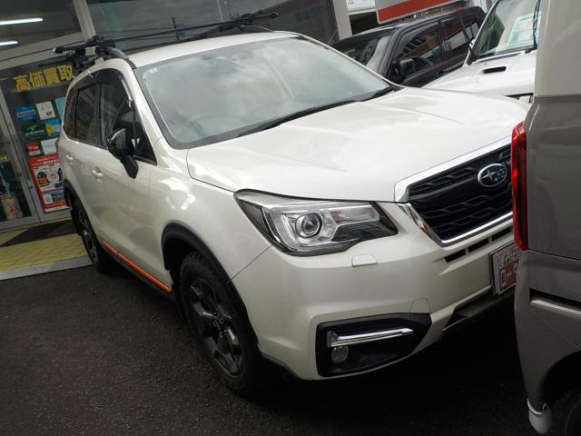 フォレスター 2.0 エックスブレイク 4WD 