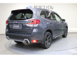 人気のSUV「スバルフォレスター」本格的な走破性能と快適な乗り心地を実現しました。