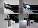 【HID】ディスチャージヘッドライト装備車です。夜間や雨の日等でも前方を明るく照らし安全走行できます!点灯忘れを防ぐオートライトも付いているので安心ですね♪