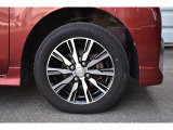 純正14インチアルミホイル/タイヤサイズは155/65R14です