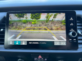 バックでの駐車が苦手な方や運転にあまり自信のない方でも後方の視界をしっかりサポート。安心して車庫入れが出来るバックカメラを装備しています!