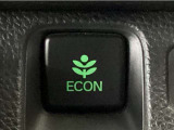 ★ECONスイッチ★ エコドライブを加速しよう!スイッチをONにすると、運転の仕方によるロスを抑え込み燃費をよくするようクルマが頑張ります(*^ー^*)燃費向上にチャレンジ♪