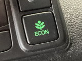 ★ECONスイッチ★ エコドライブを加速しよう!スイッチをONにすると、運転の仕方によるロスを抑え込み燃費をよくするようクルマが頑張ります(*^ー^*)燃費向上にチャレンジ♪