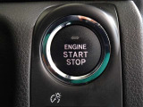 キーは鞄でラクチン始動、スマートキーを装備しています。