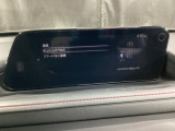 Apple Carplay・Android Auto対応!マツダ コネクト(コマンダーコントロール)でスマートフォンを操作して、通話、音楽を聴いたり、マップで目的地を調べることができます。
