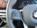 ◆インスツルメントパネルやインテリアトリムなどは、調和しなが洗練された室内を作り上げ、スイッチ類によって、優れた操作性をも実現。ドライバーの視線や動線を考え、人間工学に基づきデザインされています。◆