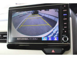 バックカメラが装備されており、後方の安全確認はもちろんのこと狭い場所での駐車や雨の日・夜間など視界の悪いコンディションでのストレスの軽減にもなります!