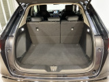 広々としたカーゴスペース。週末のお買い物や長期旅行のたくさんの荷物も積載できます。