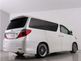 当店では、厳選された車両のみ展示しております。アルファード・ヴェルファイアに特化した専門店ならではの豊富な在庫の中から、お気に入りの一台をお探しください!