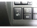 【シートヒーター】運転席にシートヒーター装備です。寒い朝、車内が暖まるのを待たずに快適に出発できます♪気持ちよく1日が始まります。