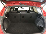 広々としたラゲージスペースを備えています。大きなものや長さのある荷物もしっかりと積み込めます。