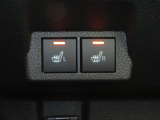 運転席・助手席シートヒーター付です。寒い日のお出かけも楽しくなります。