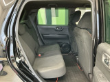 リアシートも広々としていて、座りやすいです。