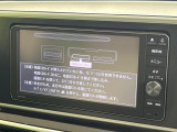 【純正ナビ】人気の純正ナビを装備しております。ナビの使いやすさはもちろん、オーディオ機能も充実!キャンプや旅行はもちろん、通勤や買い物など普段のドライブも楽しくなるはず♪