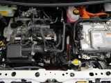 エンジンルームも徹底洗浄!!もちろん、しっかり整備してからご納車いたします