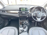 2シリーズアクティブツアラー 218d ラグジュアリー 