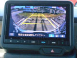 バックカメラ装備☆バックの際に障害物の接近をしらせてくれるパーキングセンサーシステム付き☆