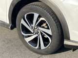 17インチ純正アルミホイール★タイヤサイズ195/60R17です!【1EUUKX4220】