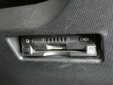 ETC車載器付きです。高速道路の料金所もスムーズに通過できます。