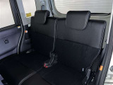 ゆとりある広々とした車内空間は、ドライブを始め買い物やレジャーなど、幅広く活躍します。一人でもみんなとでもお出かけを楽しみましょう!