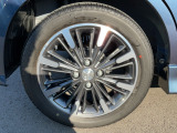 純正アルミホイール装着になります♪