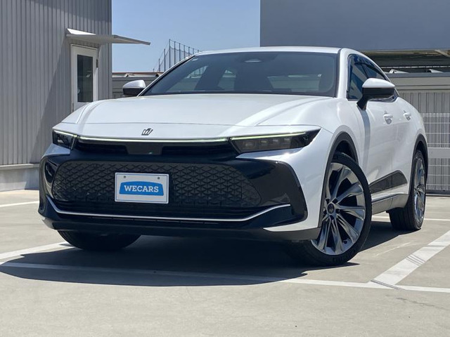 クラウンクロスオーバー 2.5 G アドバンスト レザー パッケージ E-Four 4WD