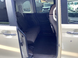 フロントシートです!フィット感があり座り心地の良いシートです♪