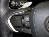 ステアリングスイッチ装備!運転しながら手元でオーディオの操作などができます。