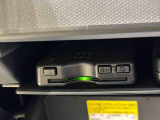 ETCカードを挿入することで高速道路を利用する際の支払いがキャッシュレスになったり、ETCスマートインターチェンジが利用できたり、とても便利なアイテムです!保証は修理保証のみとなります。