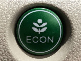 ★ECONスイッチ★ エコドライブを加速しよう!スイッチをONにすると、運転の仕方によるロスを抑え込み燃費をよくするようクルマが頑張ります(*^ー^*)燃費向上にチャレンジ♪