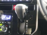 ストレート式のシフトレバーを採用しております♪シンプルなので、誰でも使いやすいですネ☆