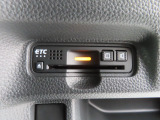 『ETC搭載』 高速利用時に便利なETCを搭載しております。高速道路での利用がスムーズになります!これで長旅も楽々♪納車時にセットアップをさせていただきますので、カードを差し込むだけでご利用いただけま
