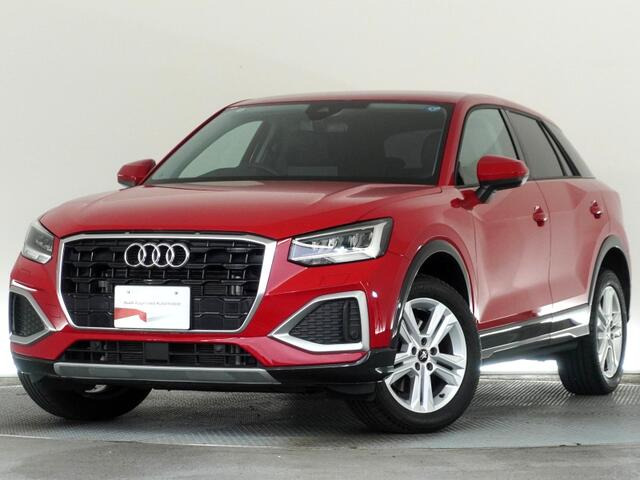アウディ Q2 
