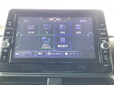 日産純正メモリーナビ搭載。フルセグTVやDVD、ミュージックサーバー等オーディオ機能も充実しています。