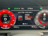 走りを楽しむNISMOモードがあります。