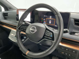 ステアリングも使用感が少なく、きれいな状態となっております。