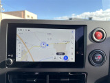 いまや必須装備「ナビゲーション」搭載!知らない場所にスイスイッとドライブ。もう、これなしではハンドルを握れませんね!でも運転中の操作は危険ですのでご注意ですね☆