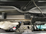 エンジンルームの画像です。クリーニング専門スタッフが見事にキレイにしてくれます!
