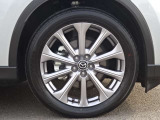 純正のアルミホイール!足元までカッコよく決まってます!!