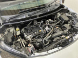 エンジンルーム内は比較的きれいな状態です!ハイブリッド部分は初度登録から10年、もしくは3年間の長い方の保証付!ただし累計走行距離数20万キロまでとなります!