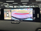 【360&deg;ビューモニター】専用のカメラにより、上から見下ろしたような視点で360度クルマの周囲を確認することができます☆死角部分も確認しやすく、狭い場所での切り返しや駐車もスムーズに行えます。