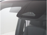 TOYOTA SAFETY SENSEは道路状況、車両状態、天候状態及びドライバーの操作状況などによっては、作動しない場所があります。あくまで運転補助機能です。