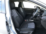 【運転席シート】へたりがちな運転席も大きなへたりがなく、綺麗な状態です。
