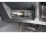 【ETC】ETC付きです!高速道路料金所での小銭の出し入れや雨天時における窓の開け閉めなどの煩わしさが解消できます。料金所の通過もスムーズで快適ですよ♪