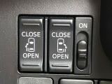 【両側パワースライドドア】スマートキーや運転席のスイッチで後席両側スライドドアの開閉が可能♪電動だから力を入れてドアを開ける必要が無く、小さなお子様でも簡単に開け閉めでき快適です♪