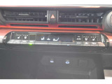 前席シートヒーター/シートベンチレーション装備。 寒い日にはぬくもりを伝え、暑い日には冷涼感をもたらしてくれます。より快適な運転を(^O^)/